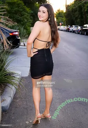 Olivia DeLaurentis / ocdelaurentis / sydandolivia nude photo #0092