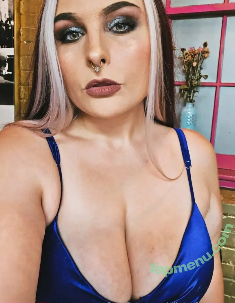 olivia_foxxxoxo nude photo #0010 (olivia_foxxxoxo)