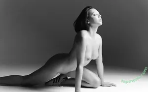 Olivia Linz / olivia-linz / oliviaa_linz / olivialinz nude photo #0151