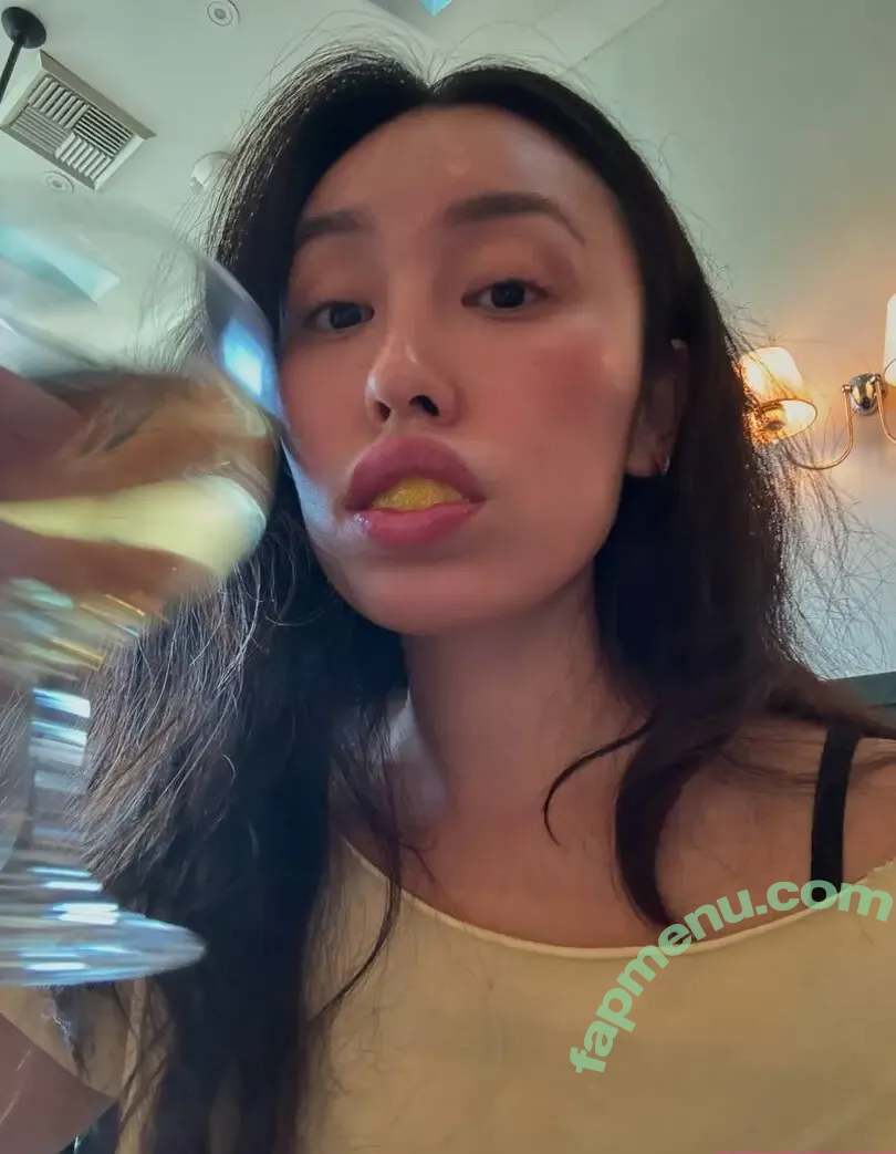 Olivia Sui nude photo #0113 (oliviasui)