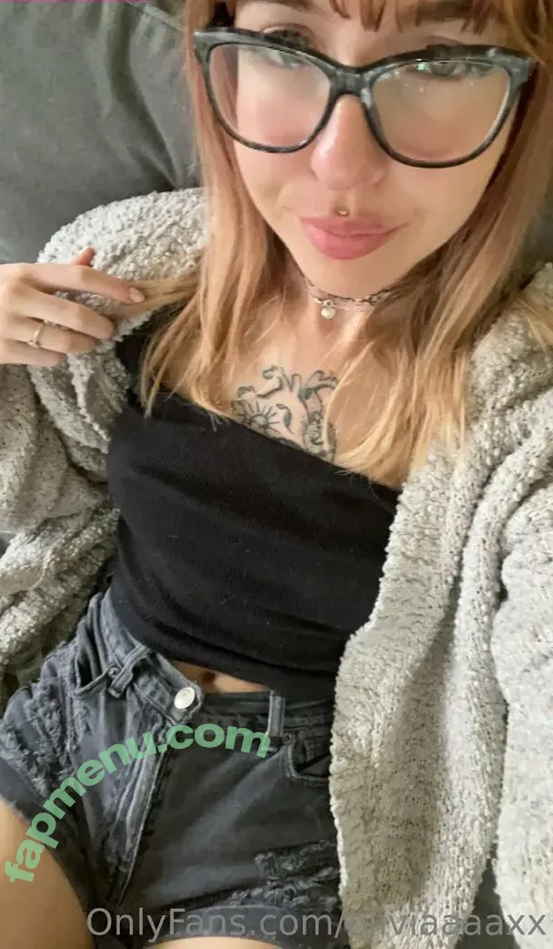 oliviaaaaxx nude photo #0013 (oliviaaaaxx)