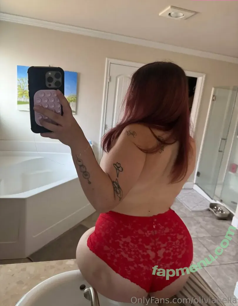 oliviabella nude photo #0011 (oliviabella_)