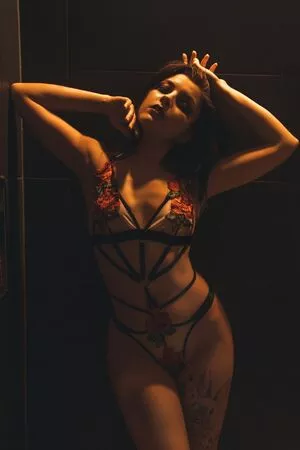 Olyashaa / deepfake / olyashaasaxon nude photo #0622