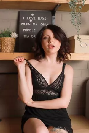Olyashaa / deepfake / olyashaasaxon nude photo #0694