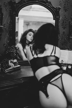 Olyashaa / deepfake / olyashaasaxon nude photo #0707