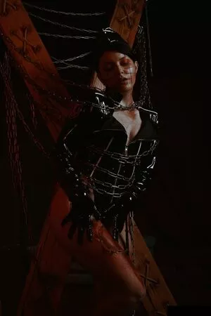 Olyashaa / deepfake / olyashaasaxon nude photo #0775