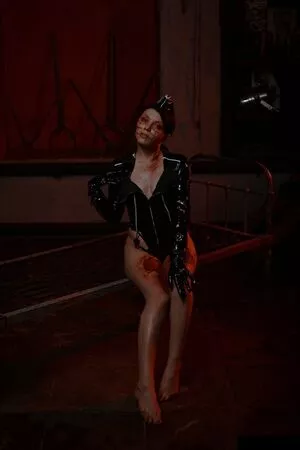 Olyashaa / deepfake / olyashaasaxon nude photo #0776
