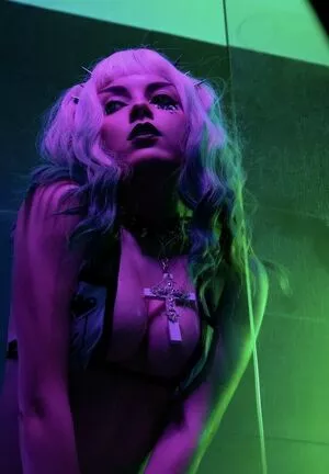 Olyashaa / deepfake / olyashaasaxon nude photo #0902