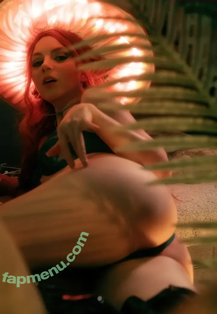 Olyashaa nude photo #2044 (deepfake / olyashaasaxon)