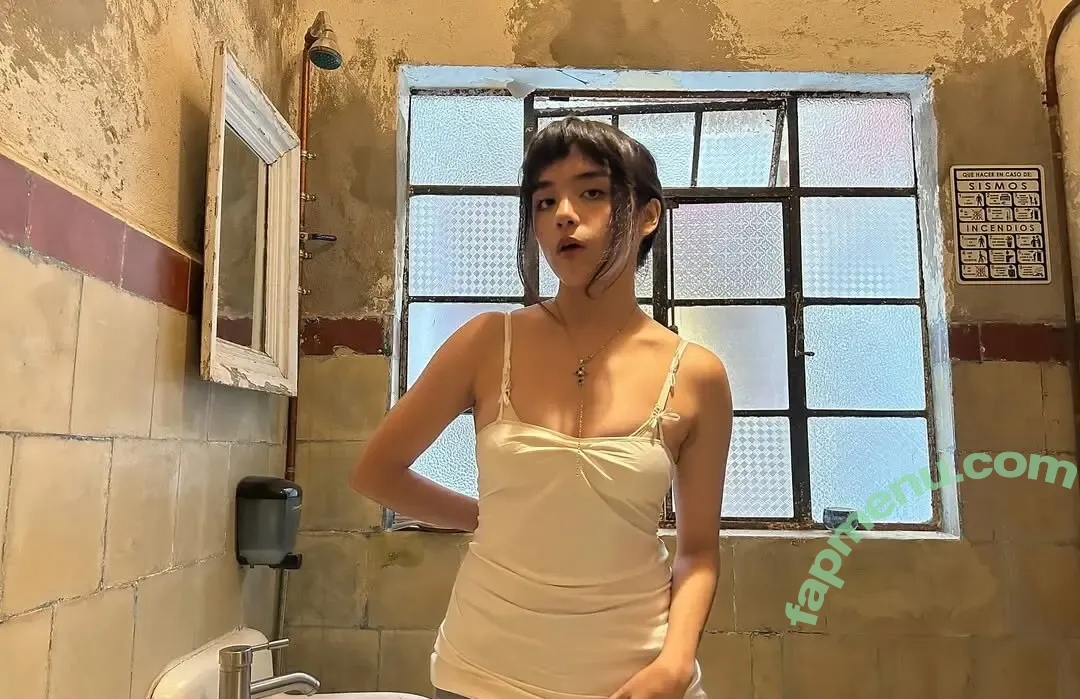 Om4ly nude photo #0234 (Om4ly)