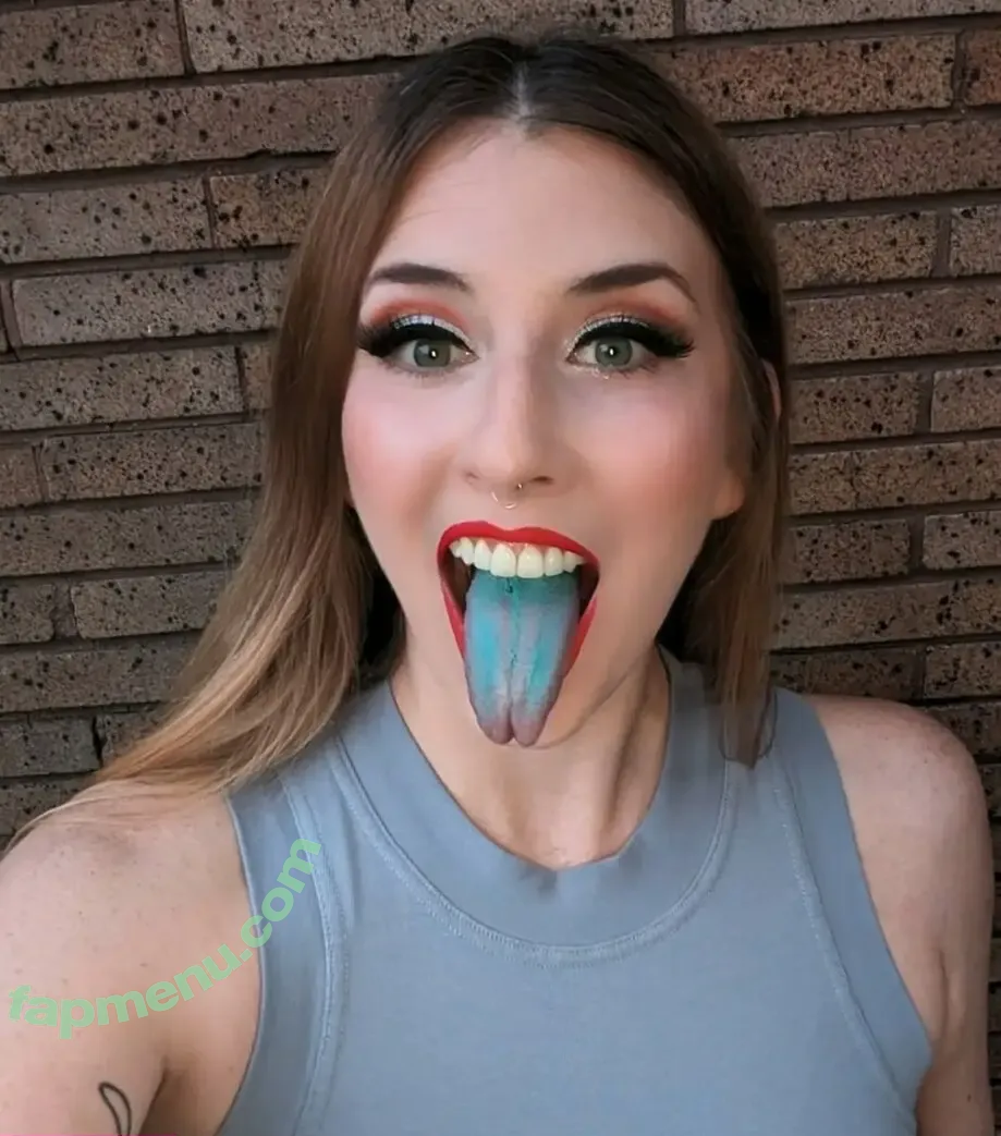 OnceoverwithCayley nude photo #0022 (OnceoverwithCayley)