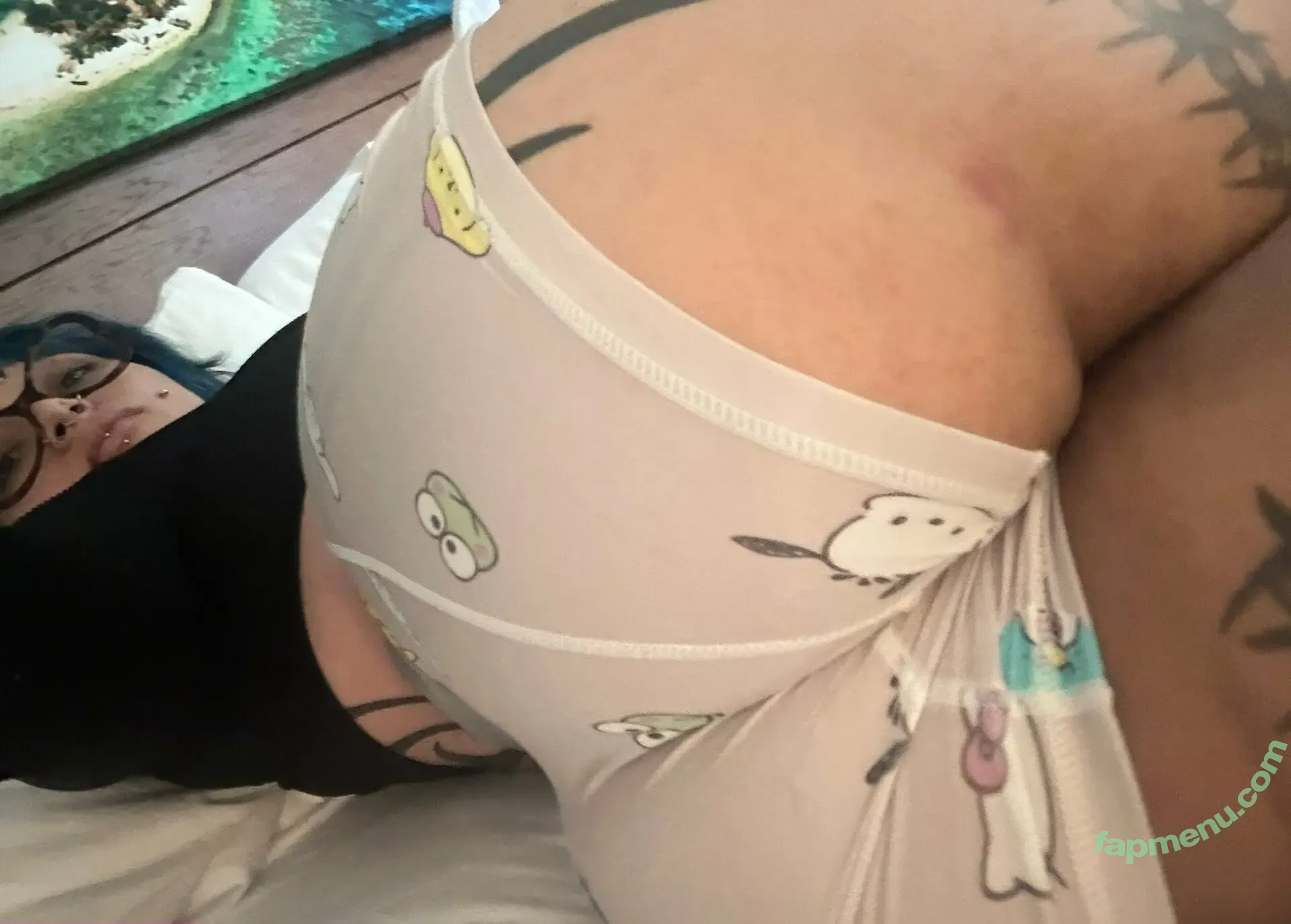 Oni nude photo #0284 (oninymph / theoniband)