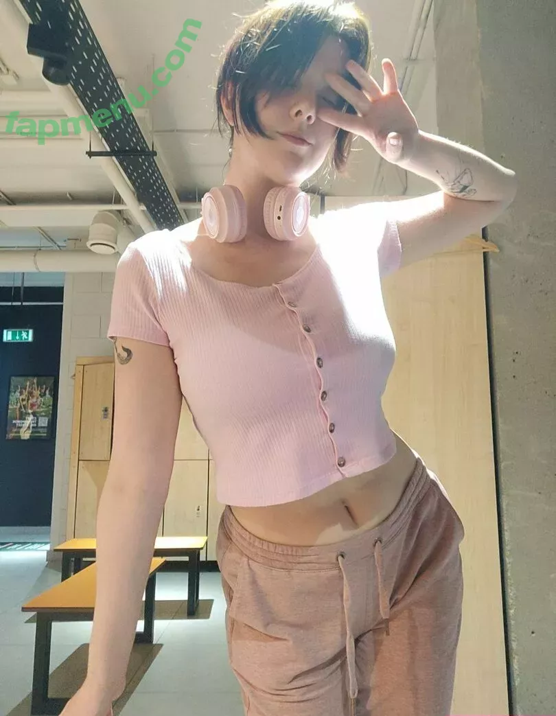 Oniksiya Sofinikum nude photo #1694 (AdamaeOniksiya / nuviponyali / oniksiya_sofinikum / sofinikum)