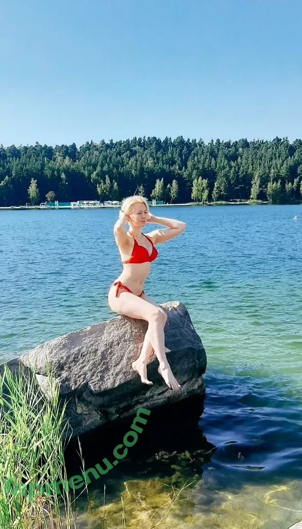 Oniksiya Sofinikum nude photo #1902 (AdamaeOniksiya / nuviponyali / oniksiya_sofinikum / sofinikum)