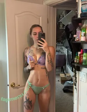  nude photo #0004
