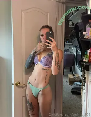  nude photo #0005