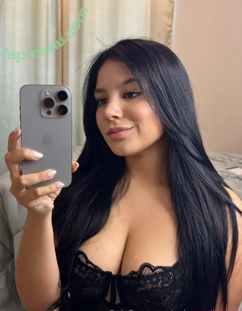 onlycamilarose nude photo #0001 (onlymillarose)