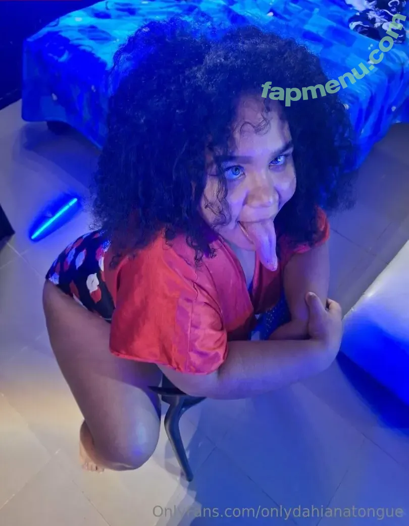 onlydahianatongue nude photo #0021 (onlydahianatongue)