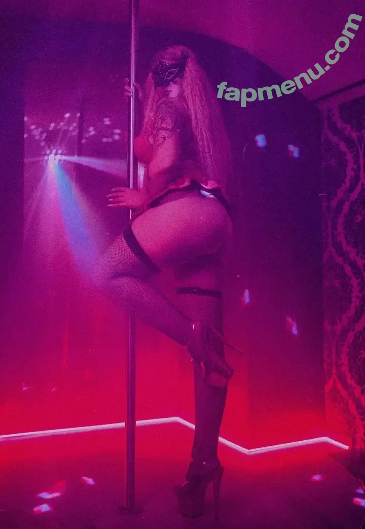 onlyfanslatvia nude photo #0012 (onlyfanslatvia)