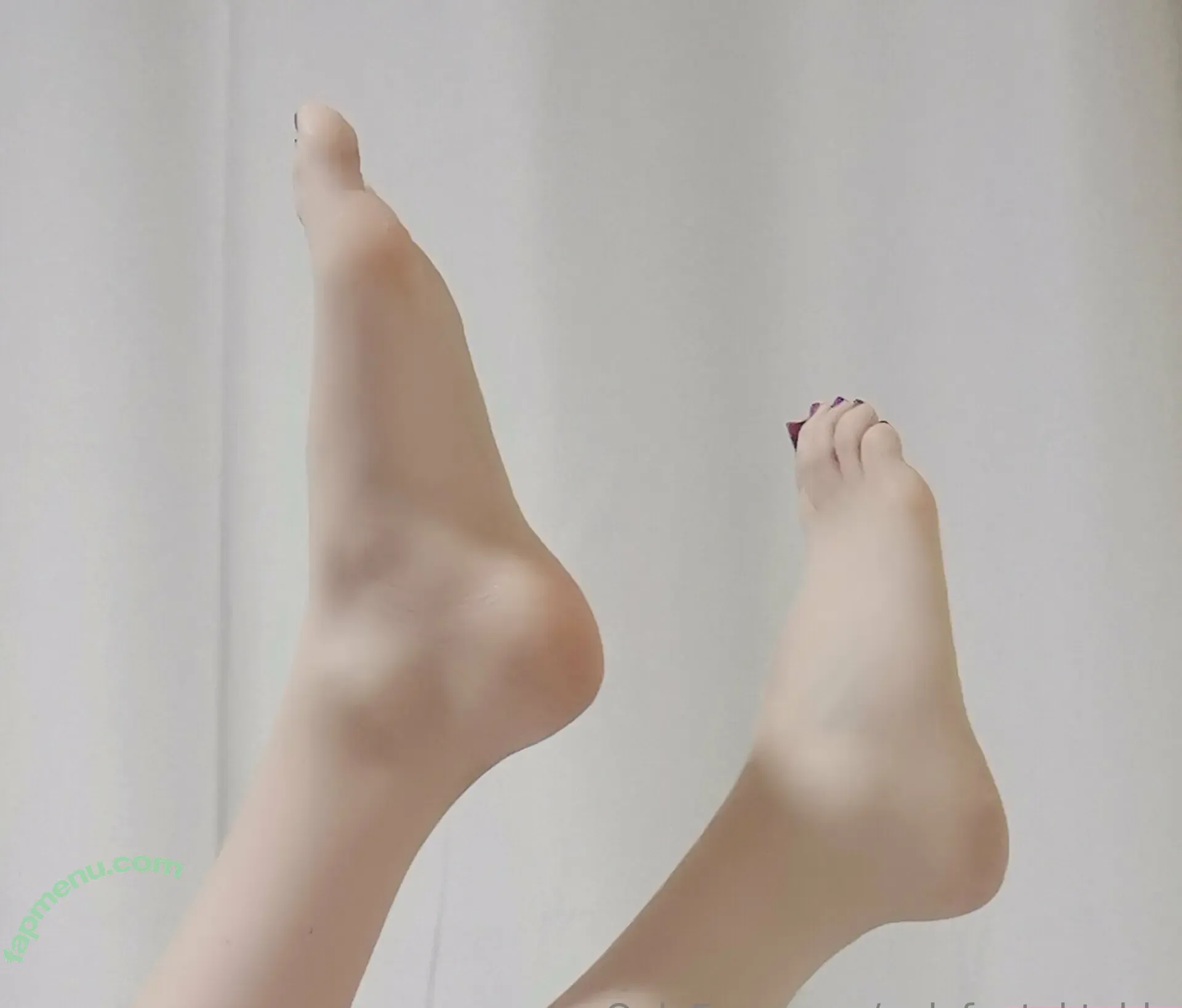 onlyfeetaktahly nude photo #0002 (onlyfeetaktahly)