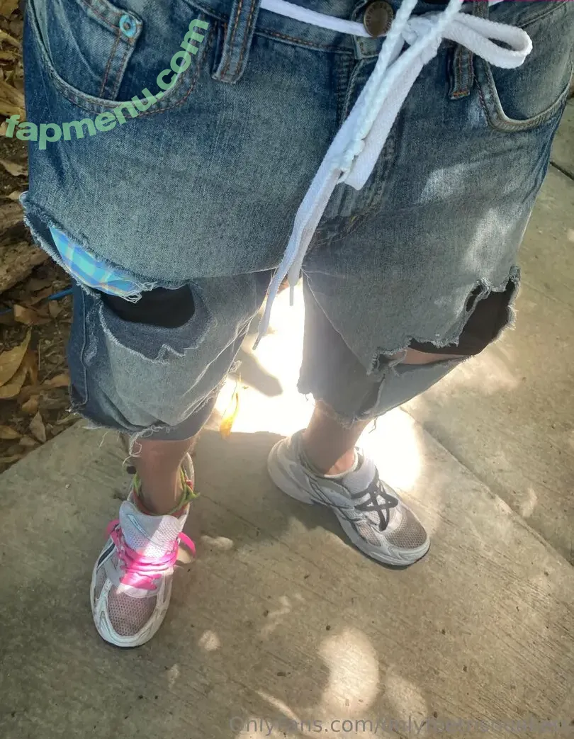 onlyfeetnsneakers nude photo #0039 (onlyfeetnsneakers)