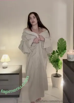  nude photo #0003