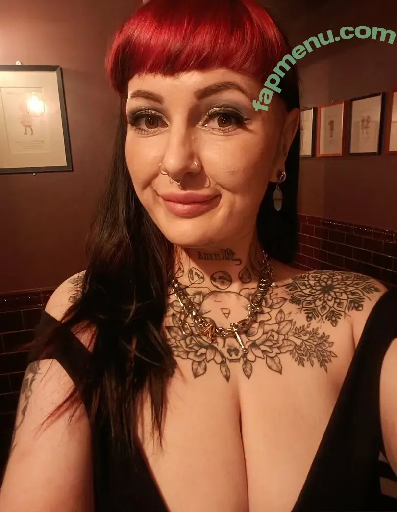 onyxbathory nude photo #0001 (onyxbathory)