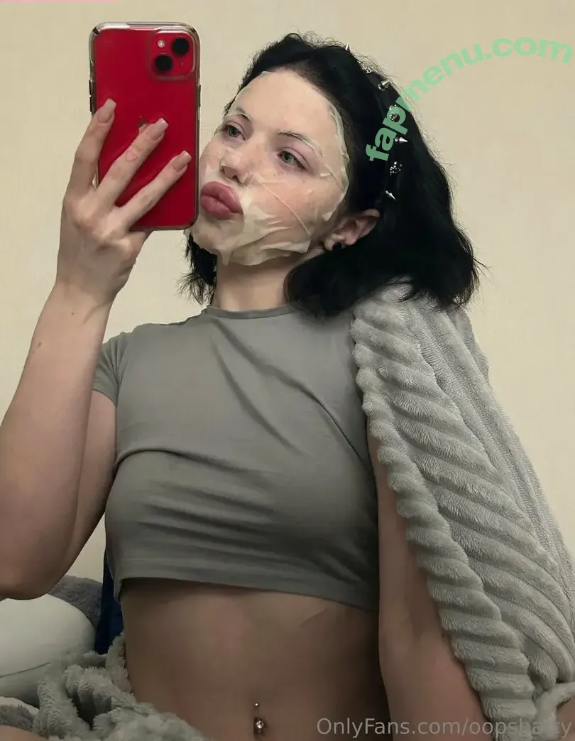 oopsbatty nude photo #0008 (oopstagramt)