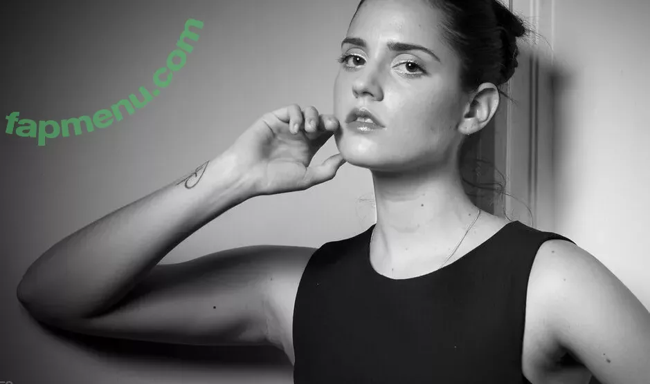 Ophelie Rullier nude photo #1393 (ophelier / ophelierullier)
