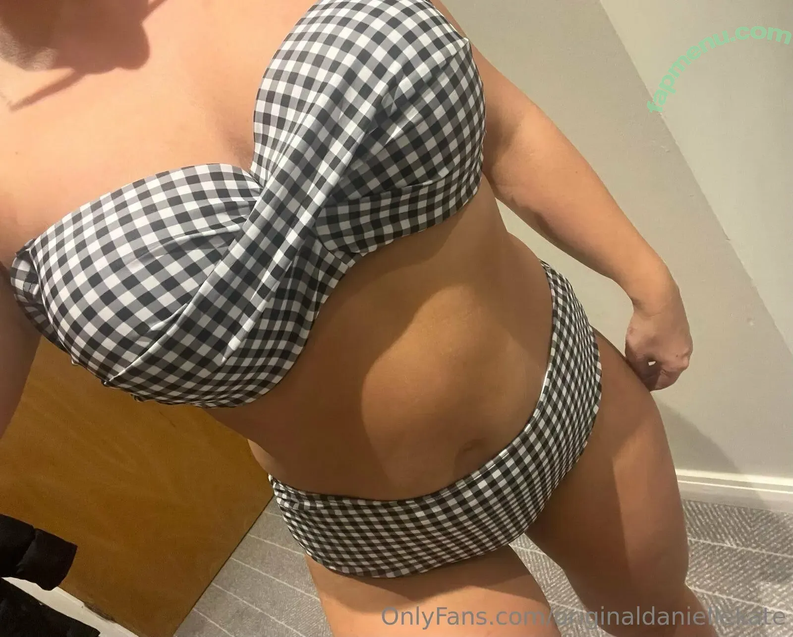 originaldaniellekate nude photo #0003 (originaldaniela)