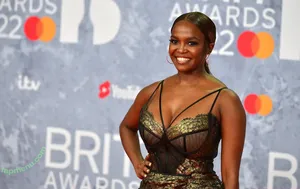 Oti Mabuse / otimabuse nude photo #0035