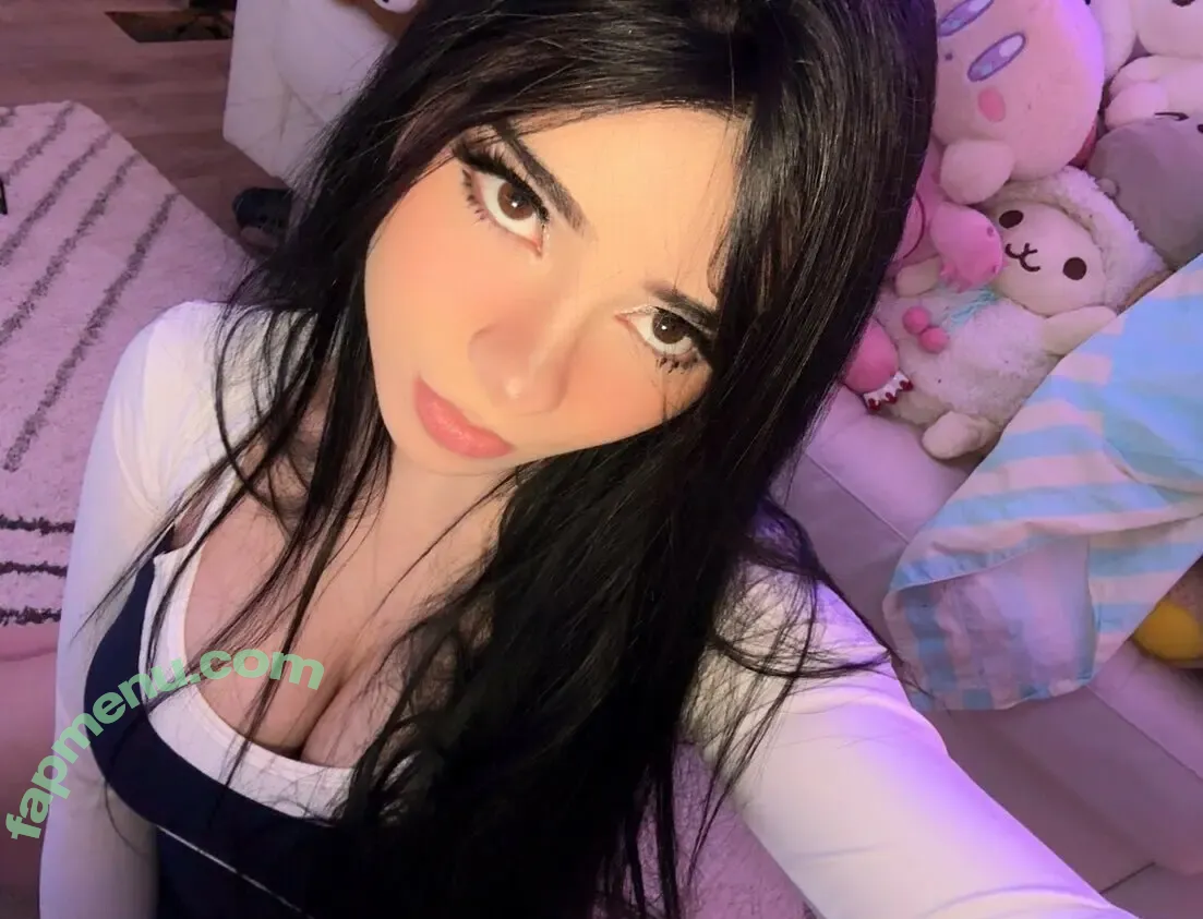 Oxythoughtin nude photo #0003 (Avivasofia / Misopacketbae)