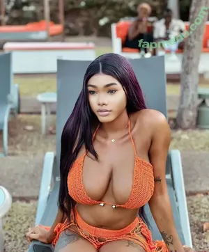  nude photo #0002