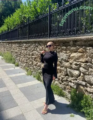 ozlemylzz / ozlemylzz34 nude photo #0006