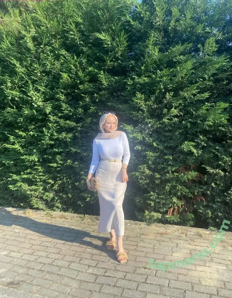 ozlemylzz nude photo #0030 (ozlemylzz34)