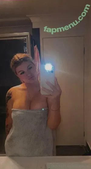 paigeyxx / _paigeyxx nude photo #0005
