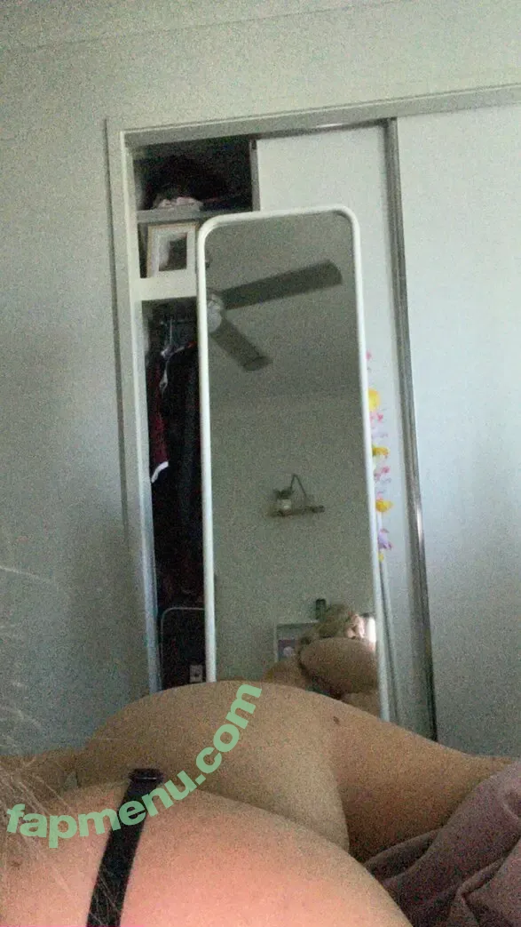 paigeyxx nude photo #0007 (_paigeyxx)