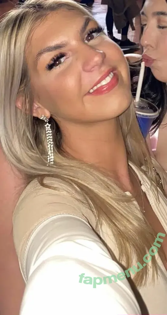 Paisley Duggan nude photo #0032 (paisleydugganxx / pocketpaisley)