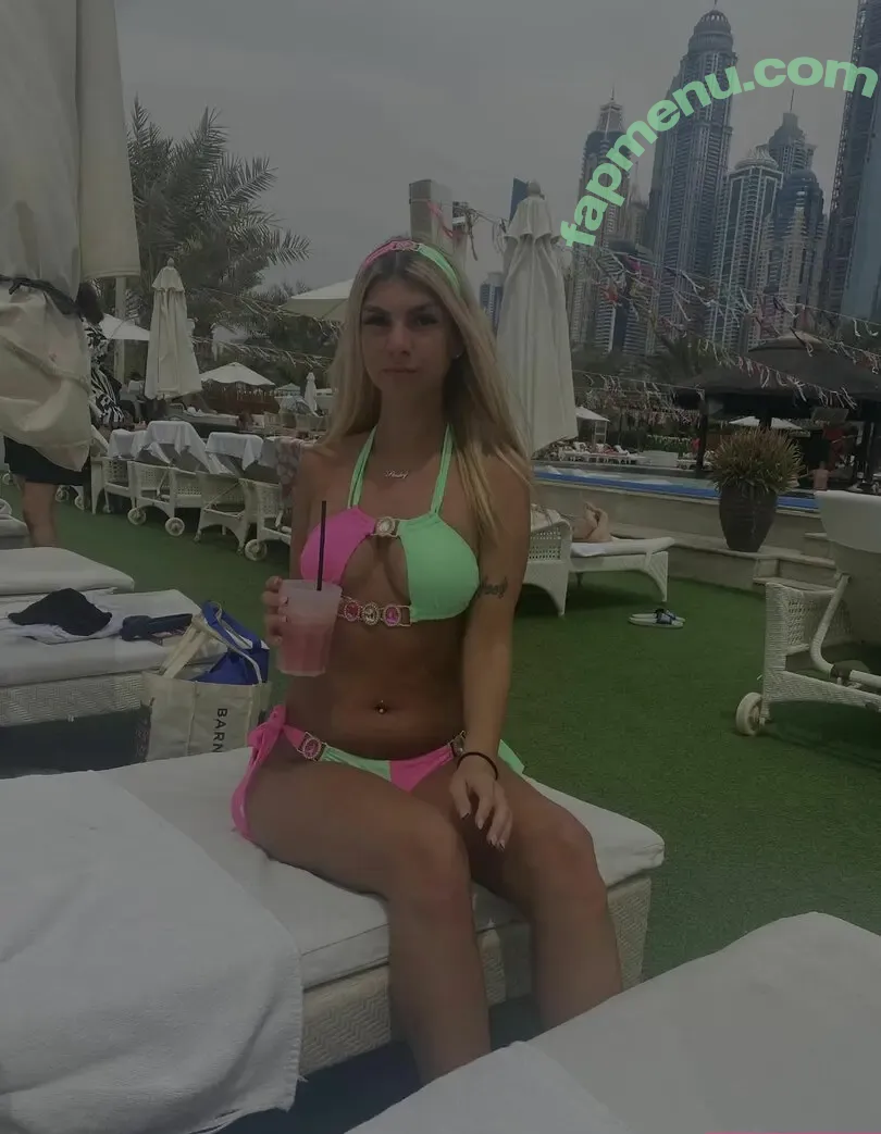 Paisley Duggan nude photo #0037 (paisleydugganxx / pocketpaisley)