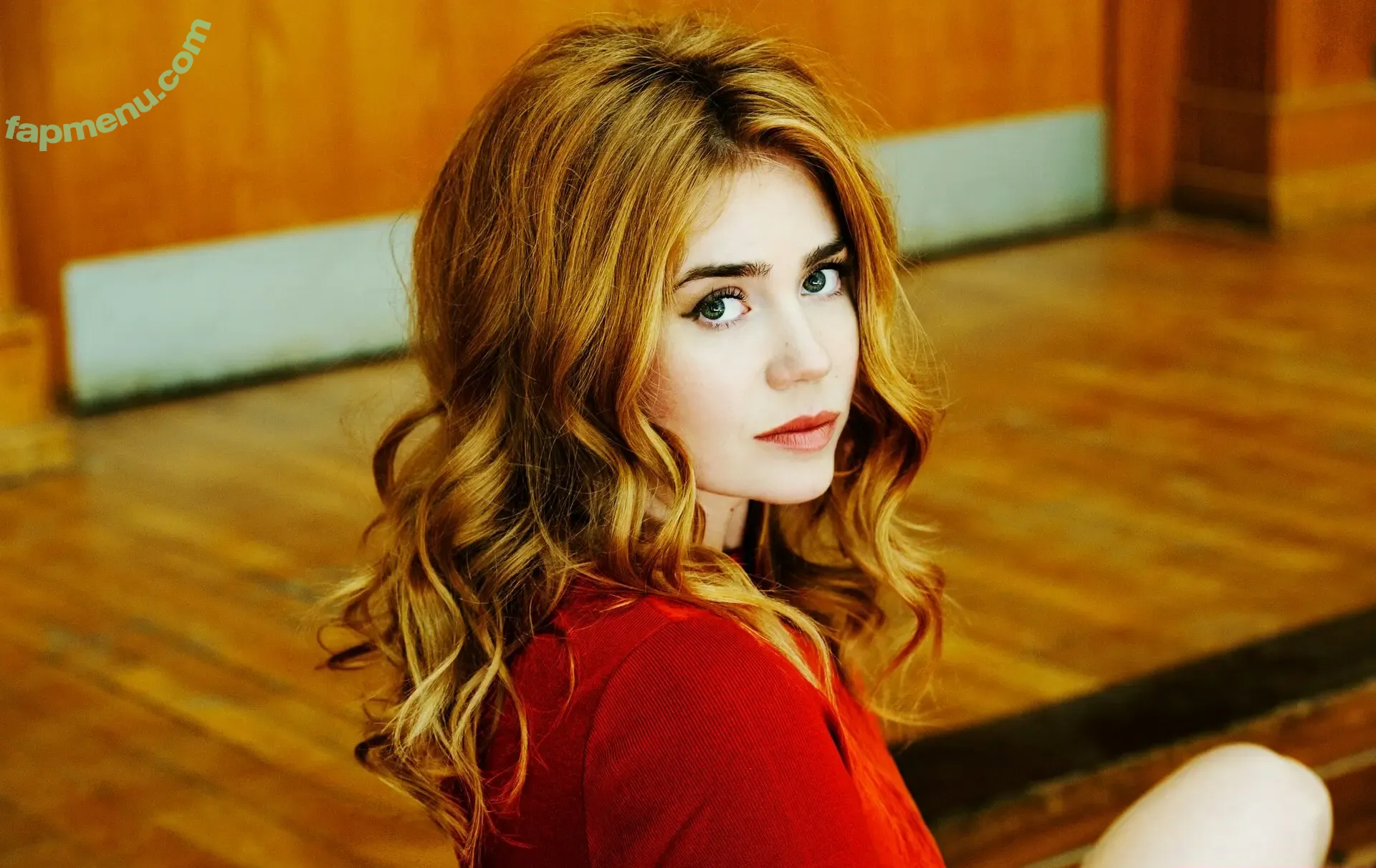 palinarojinski nude photo #0010 (palinarojinski)