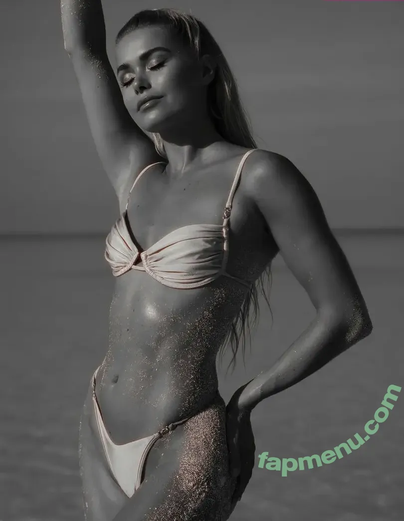 Pamela Reif nude photo #1394 (pamela_rf)