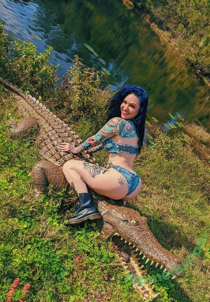 pandorabluefree nude photo #0005 (itspandorablue)