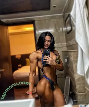  nude photo #0005