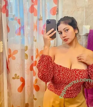 Paola Bustamante / bebaguzman06 / paobg01 nude photo #0078