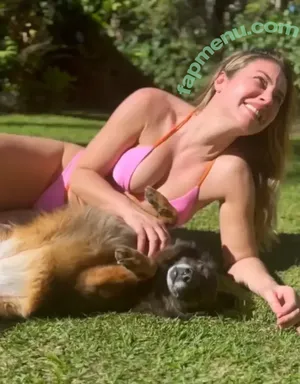 Paolla Oliveira / paollaoliveirareal / paulinhamissbumbum nude photo #1277