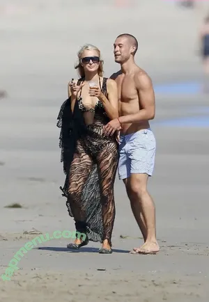 Paris Hilton / parishilton nude photo #2307