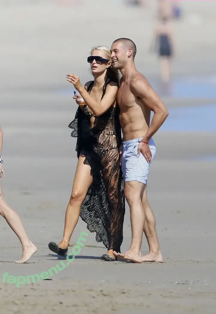 Paris Hilton nude photo #2324 (parishilton)