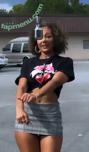 Parker McKenna Posey / parkermckennaaa nude photo #0430
