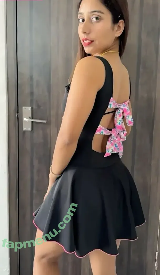 Parul_Cutearora nude photo #0027 (Parul_Cutearora)