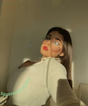  nude photo #0007